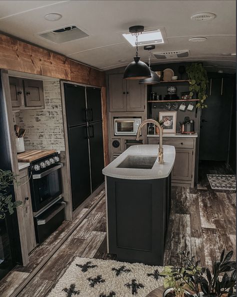 Renovated Rv, Keystone Outback, Rv Interior Design, Rv Inspiration, Rv Interior Remodel, Camper Interior Design, Tiny House Camper, Camper Trailer Remodel, Trailer Decor