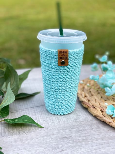 Free Crochet Pattern: Sunshine Iced Coffee Cup Cozy - Avery Lane Creations Crochet Tumbler Cozy Free Pattern, Cup Koozies Crochet, Crochet Iced Coffee Cozy Pattern Free, Crocheted Koozies, Crochet Iced Coffee Cozy Pattern, Crochet Starbucks Cup Cozy, Crochet Koozie Pattern Free, Coffee Cozy Crochet Pattern Free, Crochet Iced Coffee Cozy