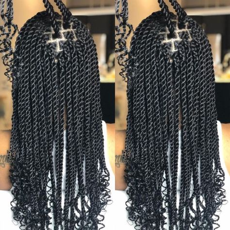 Senegalese Twist Ponytail, Senegalese Twist Over Locs, Medium Size Senegalese Twist, Knotless Sengelese Twist, Large Sengelese Twists, Short Senegalese Twist With Curly Ends, Senegalese Twist Hairstyles Short, Sengalese Twists Messy, Senegalese Twist Hairstyles With Curls