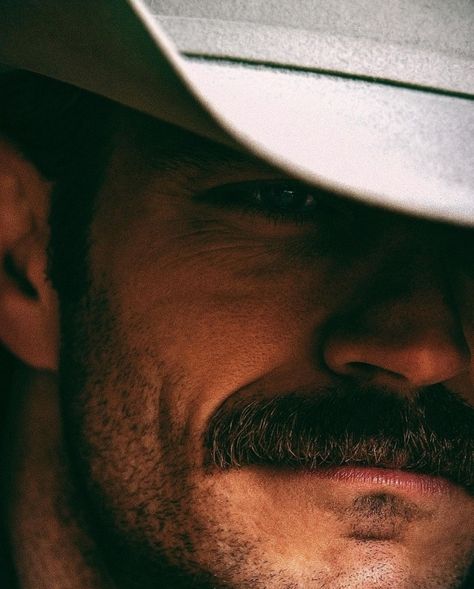 Diamond Cross Ranch, Movember Mustache, Jackson Hole Wy, American Cowboy, Texas Cowboys, Mustache Men, Cowboy Aesthetic, Hat Aesthetic, Mexican Men