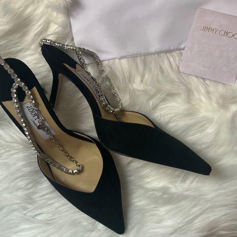 Non-Authentic Jimmy Choo Black Heels, Size 39 (8.5). Does Not Come In The Box/Bag, Only In The White Bag That Shows In The Pictures. I Am Selling Them Because They Did Not Fit And I Can't Return Them. Brand-New And High Quality. Jimmy Choo Black Heels, Elegant Shoes Heels, Bride Heels, Jimmy Choo Heels, Elegant Shoes, Jimmy Choo Shoes, Box Bag, Black Wedding, White Bag