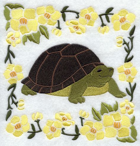 Brown-shelled Turtle Turtle Embroidery, Turtle Quilt, Waffle Weave Towels, Fox Embroidery, Embroidered Quilts, H Design, Turtle Design, Embroidered Towels, Free Machine Embroidery Designs