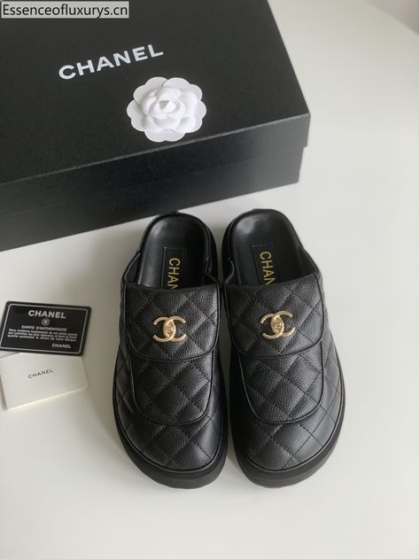 Chanel Matrasse Coco Turnoff CC Black Leather Flat Mules Ralph And Russo Shoes, Thom Browne Shoes, Carvela Shoes, Rene Caovilla Shoes, Moschino Shoes, Roger Vivier Shoes, Celine Shoes, Tom Ford Shoes, Sergio Rossi Shoes