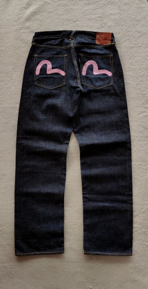 Travis scott Pink Evisu Jeans, Evisu Baggy Jeans, Evisu Jeans Outfit, Evisu Pants, Graphic Jeans, Evisu Jeans, Sweatpants Outfit, Concept Clothing, Fashion Vocabulary