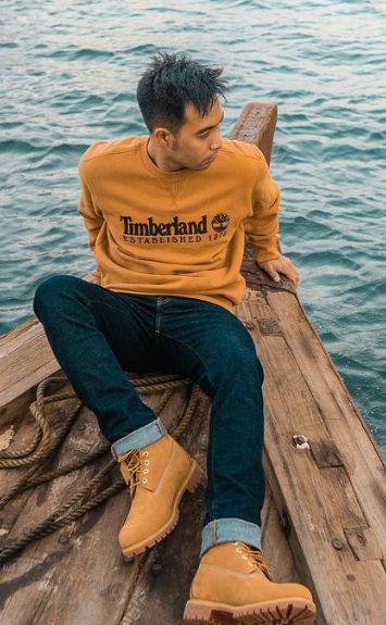 Timberland Boots Outfit Mens Streetwear, Timberland Outfits For Guys, Timberland Outfits Hombres, Timbs Outfit Men, Tim Boots, Style Timberland Boots, Timberland Boots Style, History Tips, Cargo Pants Outfit Men