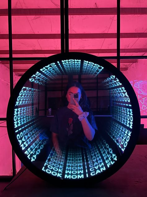 Custom Infinity Mirror - Infinity Mirror Wall Decor - Neon Infinity Mirror - Look Mom I Can Fly- Travis Scott Gift Dimensions; 23.6 inches (60 centimeters) 23.6 (60 centimeters) Please write to us to customize Futuristic Mirror Design, Neon Infinity Mirror, Warped Mirror, Infinity Mirror Wall, Infinity Mirror Art, Fun House Mirror, Mirror Infinity, Club Design Interior, Infinity Mirror Diy