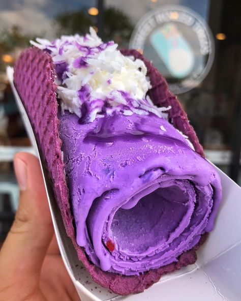 Sweet Rolled Tacos on Instagram: “Incase you’re in need of a bae, be sure to stop by and get our U-bae (Ube) rolled ice cream taco today! 💜🌮 We think it’s the best kind of…” Roll Up Ice Cream, Rolled Tacos, Ice Cream Taco, Ube Ice Cream, Rolled Ice Cream, Dessert Taco, Ice Cream Photography, Ice Cream Place, Tasty Cookies