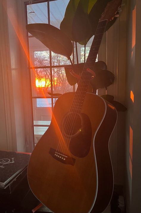 guitar, sunset, background Guitar Sunset, Sunset Background, Red Sunset, Photo Inspo, Golden Hour, Guitar, Red