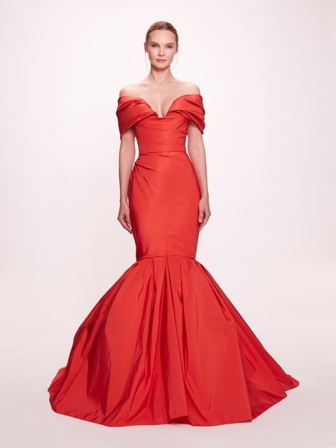 Marchesa Fashion, Marchesa Gowns, Draped Sleeves, Sleek Updo, Deep Autumn, Trumpet Skirt, Drape Sleeves, Column Gown, Tulle Gown