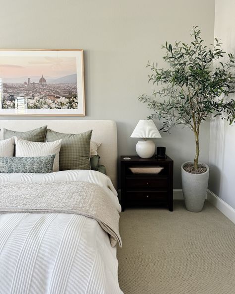 ✨Primary bedroom stills✨ This 8’ olive tree was originally in our dining room but the kids kept pulling it over so it needed a new home! I love how it looks in our bedroom! I just added this new European linen quilt set from @onequince which has such a gorgeous texture! Chris loves to sleep with the room really cold so I’ve enjoyed layering the quilt on my side of the bed at night 😊 🛒Comment “Primary” for a link . . . #inspiremehomedecor #homedecor #primarybedroom #masterbedroom #quince... Bedroom Olive Green Bedding, Olive Tree In Bedroom, Olive Tree Bedroom, King Bed Pillows, Bedroom King Bed, Olive Bedroom, Modern Organic Bedroom, Bed At Night, Green Bedroom