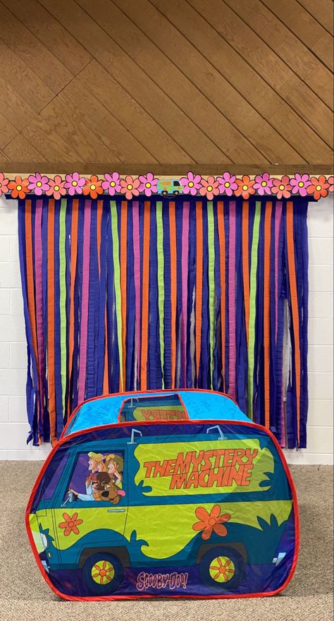 Scooby Doo Backdrop, Scooby Doo Gender Reveal, Scooby Doo Baby Shower Theme, Scooby Doo Baby Shower Ideas, Scooby Doo Birthday, Scooby Doo Birthday Party, Streamer Backdrop, Parties Ideas, Shower Backdrop