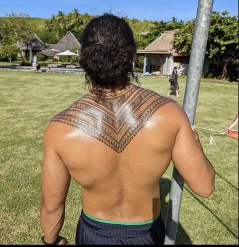 Samoan Back Tattoo, Polonisian Tattoo, Malaysian Tattoo, Polynesian Back Tattoo, Samoa Tattoo, Samoan Tatau, Tattoo Rug, Back Tats, Henna Mandala