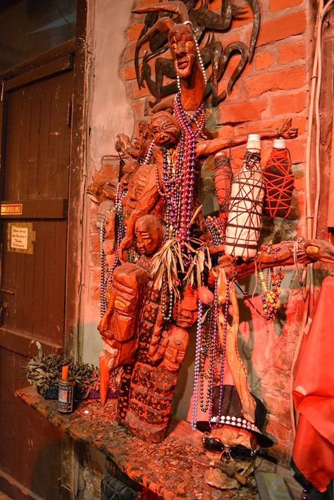 New Orleans Historic Voodoo Museum, Louisiana Voodoo Tattoo New Orleans, Voodoo Aesthetic, New Orleans Marie Laveau, Voodoo Shops In New Orleans, Voodoo New Orleans, New Orleans Aesthetic, Louisiana Voodoo, Root Work, Magic People