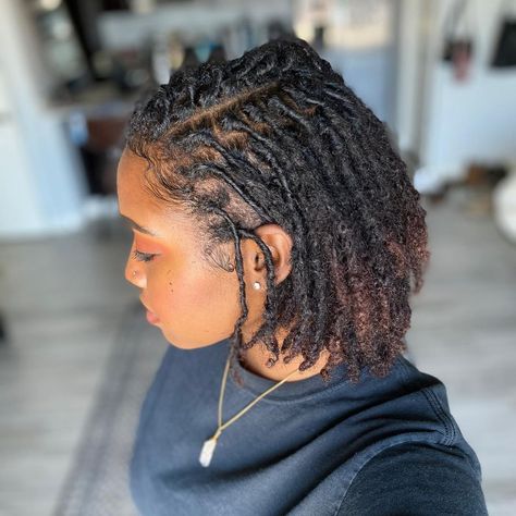 @ronnnni on Instagram: “I went from 113 Locs to 104. I started out wanting them to be small, but I am happy they are thicker than I intended. YT: RahKneeShuh…” Medium Micro Locs, Locs Styling, Loc Styles Short, Locks Hairstyle, Long Shag Cut, Unique Loc Styles, Pretty Locs, Loc Care, Hair Room