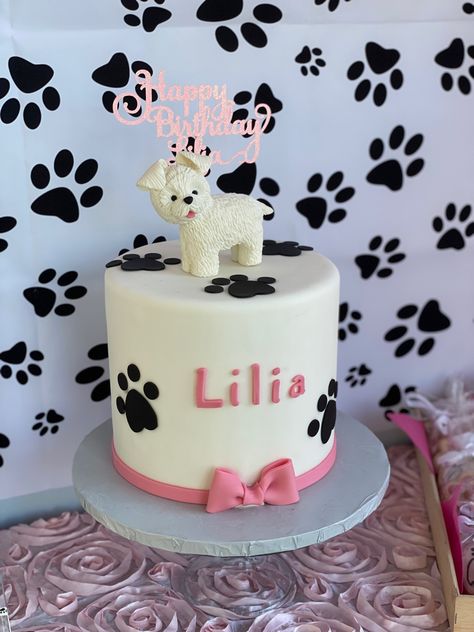 Dog Theme Birthday Cake, Dog Themed Birthday Party Ideas, Dog Themed Birthday Cake, Toddler Birthday Cake, Birthday Cake For Girl, Dog Themed Birthday, Party Ideas For Girls, Toddler Birthday Cakes, Dog Themed Birthday Party