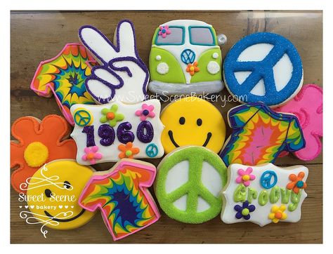 Explore Sweet Scene Bakery's photos on Flickr. 60s theme cookies, Groovy, Peace Signs, Smiley Face, Flower Power, 1960s, Tie Dye. 60s Cookies, 70s Cookies, Hippie Cookies, Mismatched Bedding, Architectural Digest Bedroom, 60's Party, Hippie Birthday Party, 70s Party Theme, 70s Theme Party