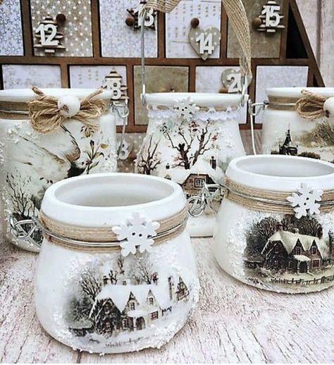 Mason Jar Christmas Decorations, Christmas Candlesticks, Decoupage Jars, Christmas Decoupage, Decoupage Ideas, Wine Bottle Diy Crafts, Diy Jar Crafts, Christmas Mason Jars, Mason Jar Crafts Diy