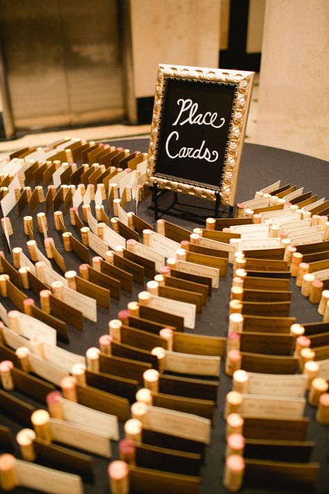 Cork Place Card Holders, Cork Place Cards, Placecards Wedding, Wine Cork Place Card Holder, Classic Black And White Wedding, Wedding Ceremony Seating, Trendy Wedding Favors, Marsala Wedding, Diy Wedding Backdrop