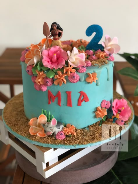 Moana cake. #moana Small Moana Cake, Moana Birthday Cake Ideas, Moana Cake Ideas, Moana Cake Design, Moana Theme Cake, Moana Birthday Party Cake, Moana Cakes, Moana Birthday Cake, Moana Birthday Party Theme