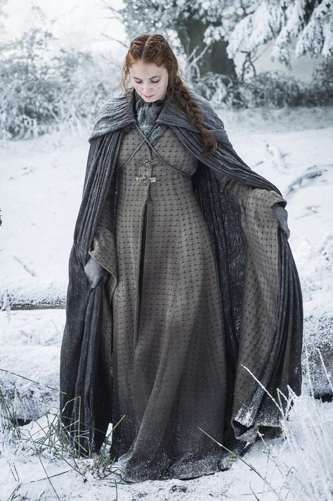 Viking Fashion, Game Of Thrones Sansa, Got Costumes, Game Of Thrones Costumes, Game Of Thrones Tv, The North Remembers, King Lear, Lena Headey, Hbo Game Of Thrones