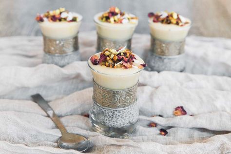 Chia Pudding Dessert, Mahalabia Recipe, Pistachio Crumble, Coconut Milk Pudding, Pakistani Desserts, Rose Pistachio, Desserts Around The World, Carrot Spice Cake, Pudding Dessert