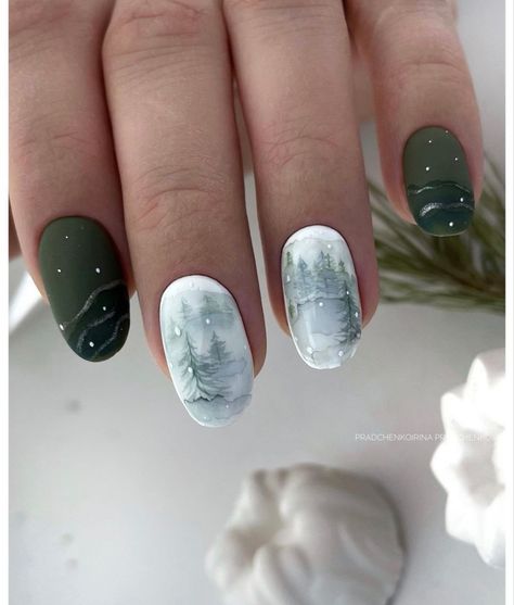 Ski Nail Designs, Forest Nail Art, Hunting Nails, Forest Nails, Matte Green Nails, Feather Nail Art, Glossy Nails, Tree Nail Art, Eye Nail Art