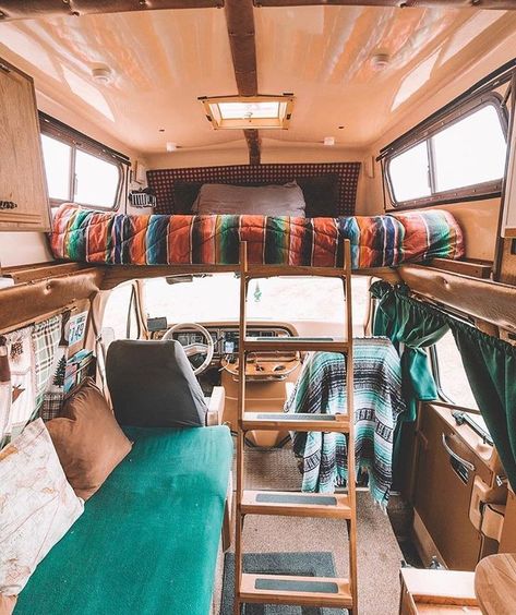 The raised bed over the drivers seat maximises space which is fantastic, also love the idea of inside seating for cold/rainy days or when I don’t want to set up outdoor seating. Omgebouwde Bus, Interior Boho, Bus Living, Kombi Home, Bus House, Van Ideas, Van Life Diy, Campervan Interior, Camper Makeover