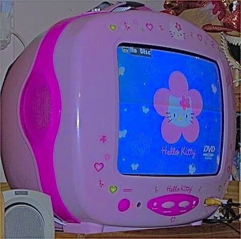 Hello Kitty Tv, Aesthetic Hello Kitty, Morgana Le Fay, Kitty Aesthetic, Hello Kitty Rooms, Hello Kitty Aesthetic, Retro Gadgets, Television Set, Tv Set