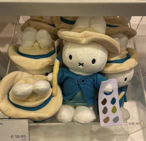 Cute Stuffed Animals, Cute Little Things, Cute Toys, Cute Plush, 귀여운 동물, Studio Ghibli, Cute Icons, Pretty Pictures, Stuffed Animals