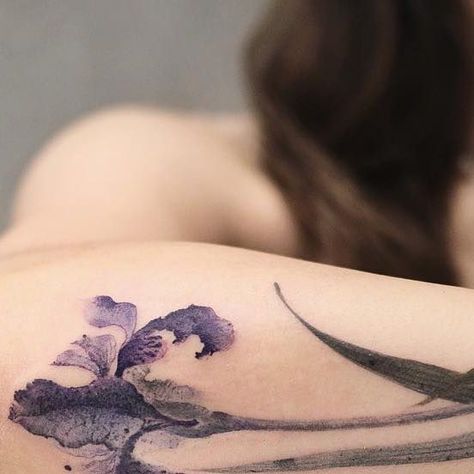 chenjie.newtattoo on Instagram: "Forearm as the perfect canvas for this iris.⚜️
@cheyenne_tattooequipment 
@kurosumitattooinkchina 
.
.
.
.
.
.
.
#flowertattoo #flowerart #tattoo #tattoos #chenjietattoo #newtattoostudio #tattoowork #colourtattoo #tattooartists #tattoogirl #tattoos" Iris Chest Tattoo, Iris Tattoo, E Tattoo, Tattoo Work, Chest Tattoo, Color Tattoo, New Tattoos, Girl Tattoos, Tattoo Artists