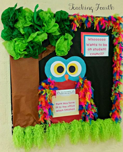 What do feather boas, pompom shakers, chain links, and tissue paper all have in common? Bulletin boards! That's what! I work with an amazing... 3d Bulletin Board Ideas, 3d Bulletin Boards, Bulletin Boards Ideas, Owl Bulletin Boards, Bulletin Board Tree, Creative Bulletin Boards, Elementary Bulletin Boards, Boards Ideas, Bulletin Board Borders