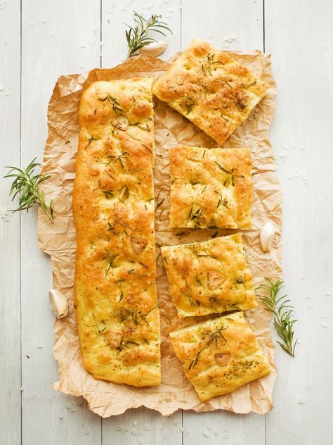 Simple Garlic Focaccia Bread | My Imperfect Kitchen Italian Foccacia, Frozen Bread Dough Recipes, Vegetable Bolognese, Classic French Onion Soup, Foccacia Bread, Holistic Dentistry, Bread Dough Recipe, Frozen Bread Dough, Tasty Bread Recipe