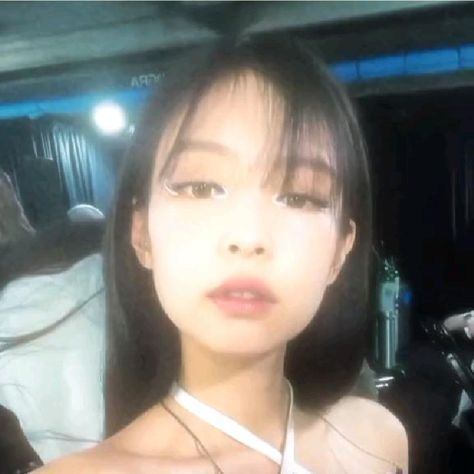 Jennie Core, Jennie Videos, Jennie Video, Best Vampire Anime, Jennie Calvin Klein, Jennie Edit, Jen Videos, Jennie Kim Blackpink, Famous Fashion