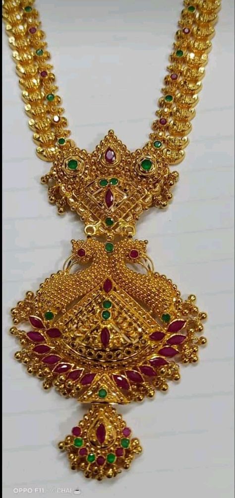 40 Grams Gold Haram Designs Latest, Mango Haram Designs, 40grams Gold Haram, Gold Haram Designs, Pretty Gold Necklaces, Bangle Collection, Mango Haram, Ballet Hairstyles, Haram Designs