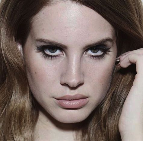 Lana Del Rey Makeup, God Mother, Lana Del Rey Vinyl, Lana Rey, Elizabeth Grant, Beauty Mark, Lana Del Ray, Living Legends, Doll Parts