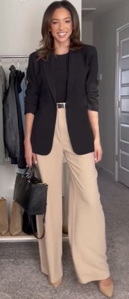 Black And Cream Outfits Classy, Spring Outfits Dinner Casual, Old Money Aesthetic Outfit Dinner, Wide Leg Trousers With Blazer, Blazer With Trousers Women, Beige Wide Leg Pants Outfit Winter, Wide Leg Pants Outfit With Jacket, Spring 2024 Business Outfits, Wide Leg Pants And Blazer Outfit