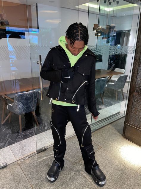 BALENCIAGA CROCS OUTFIT⚡️ Balenciaga Crocs Outfit, Balenciaga Crocs, Track Outfits, Crocs Outfit, Rapper Outfits, Balenciaga, Track, Quick Saves