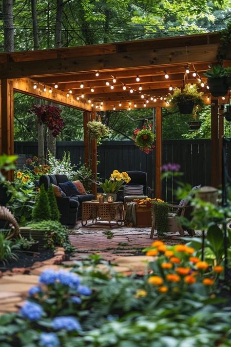 Enchanting Wooded Backyard Ideas for Your Oasis Relaxing Backyard Ideas Inspiration, Forest Backyard Ideas, Wooded Backyard Ideas, Woods Backyard Ideas, Wooded Backyard, Backyard Goals, Backyard Sanctuary, Relaxing Backyard, Backyard Balcony