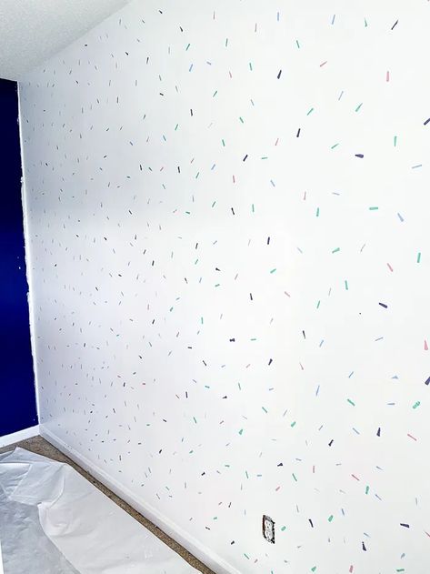 Confetti Wall Paint, Colorful Accent Wall, Confetti Painting, Wall Bedroom Diy, Confetti Wallpaper, Rainbow Playroom, Confetti Wall, Diy Sprinkles, Wall Murals Diy