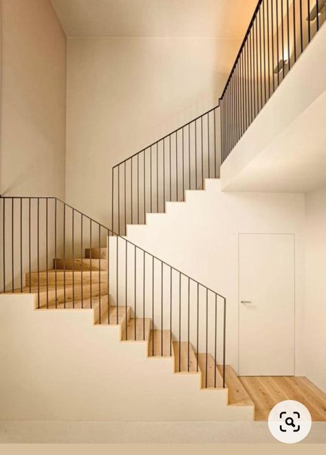 Handrails For Stairs Indoor, Trap Balustrade, Winding Stairs, U Shaped Stairs, U Shaped Staircase, Winder Stairs, Island Interior, Balustrade Design, Metal Stair Railing