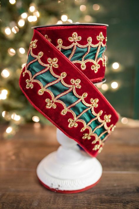 Embroidered Nutcracker, Nutcracker Christmas Tree, Nutcracker Decor, Nutcracker Christmas Decorations, Tree Theme, Party Deco, Birthday Inspo, Ribbon On Christmas Tree, 2022 Christmas