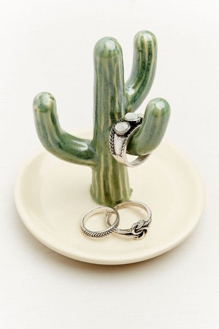 Cactus Ring Holder, Crystal Horn, Cactus Ring, Jewerly Organizer, Small Cactus, Trendy Jewerly, Cactus Decor, Keramik Design, Deco Boheme