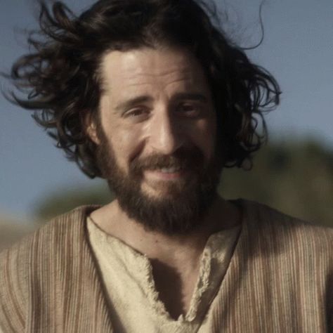 The Chosen Jesus GIF - The Chosen Jesus Laughing - Discover & Share GIFs The Chosen Simon, The Chosen Jesus, The Chosen Tv Series, Meeting Room Booking System, Jesus I Need You, Jesus Laughing, Chosen Series, Biblical Clothing, Jonathan Roumie