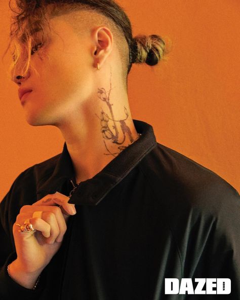 Dean Tattoo, Kwon Hyuk, Uniqlo Jeans, Yours Lyrics, Zico, Corte De Cabelo Masculino, Male Artist, Korean Artist, Neck Tattoo