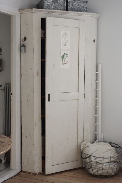 Corner Utility Closet, Treadmill Storage Ideas, Corner Linen Closet, Closet Pantry Ideas, Pantry Cupboard Ideas, Interior Design Of Kitchen, Corner Armoire, Corner Linen Cabinet, Design Of Kitchen