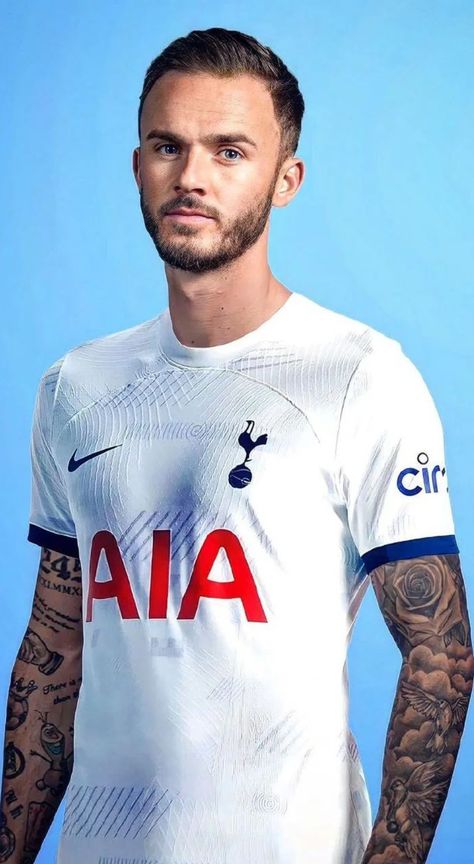 Tottenham Hotspur Players, James Maddison, Afc Ajax, Tottenham Hotspur Football, Tottenham Hotspur Fc, Medical Tests, Foot Ball, James Madison, Transfer News