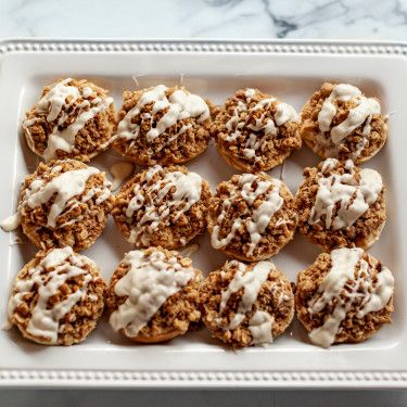 Cinnamon Streusel Bagels by Ree Drummond Cinnamon Streusel Bagels, Pioneer Woman Cinnamon Rolls, Ree Drummond Recipes, Bagels Recipe, Mini Bagels, Cinnamon Streusel, Good Morning Breakfast, Bagel Recipe, Brunch Time