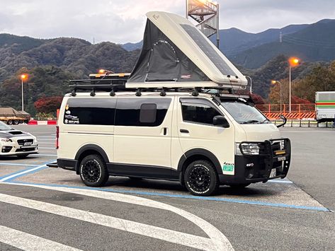 Toyota Hiace Offroad, Toyota Hiace Campervan, Hiace Camper, Toyota Camper, Mini Trucks 4x4, Toyota Van, Vw Vanagon, Suzuki Every, 4x4 Van