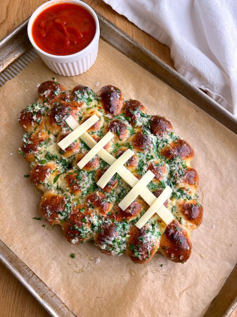 Cheesy Stuffed Garlic Bread Rolls | Munchin' With Maddie Cheesy Garlic Knots, Garlic Bread Rolls, Stuffed Garlic Bread, Gluten Free Pizza Dough, Piece Of Pizza, Garlic Knots, Cheese Baked, Garlic Herb Butter, Cheese Cubes