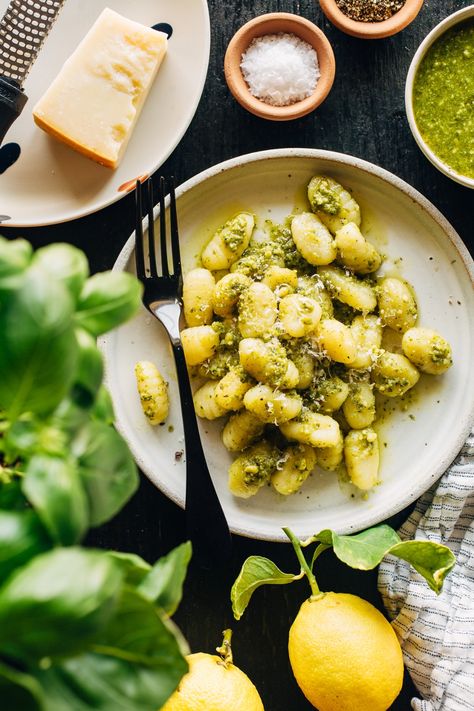 Easy Pesto Gnocchi Recipe (Plus A Leveled Up Version!) Pesto Gnocchi Recipes, Gnocchi With Pesto, Fresh Gnocchi, Italian Pesto, Gnocchi Pesto, Pesto Gnocchi, How To Cook Gnocchi, Pesto Cheese, Gnocchi Recipe